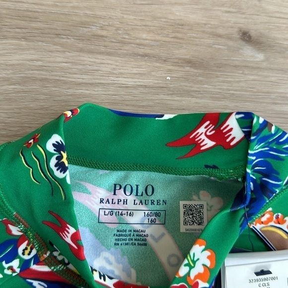 Polo Ralph Lauren
Boys' Polo Surfer Bear Performance Rash Guard - Picture 5 of 8